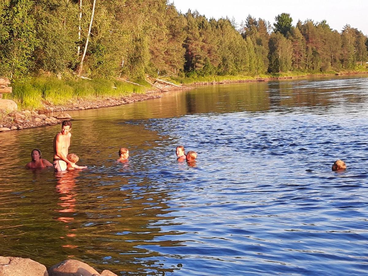 Kalix Riverside Inn, Farm Timbering Kültér fotó