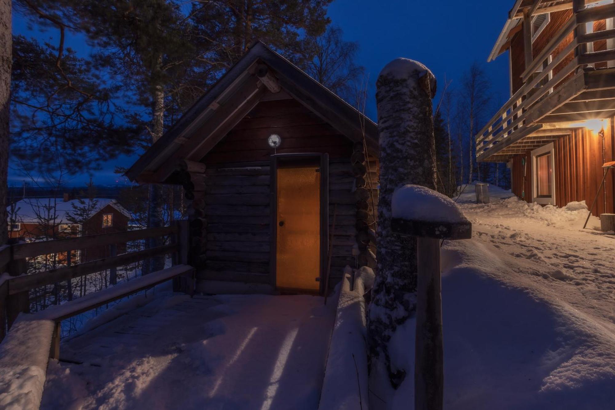 Kalix Riverside Inn, Farm Timbering Kültér fotó